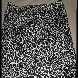 Womens AK ANNE KLEIN Animal Print Pencil Stretch SKIRT Wide Waistband Size 10